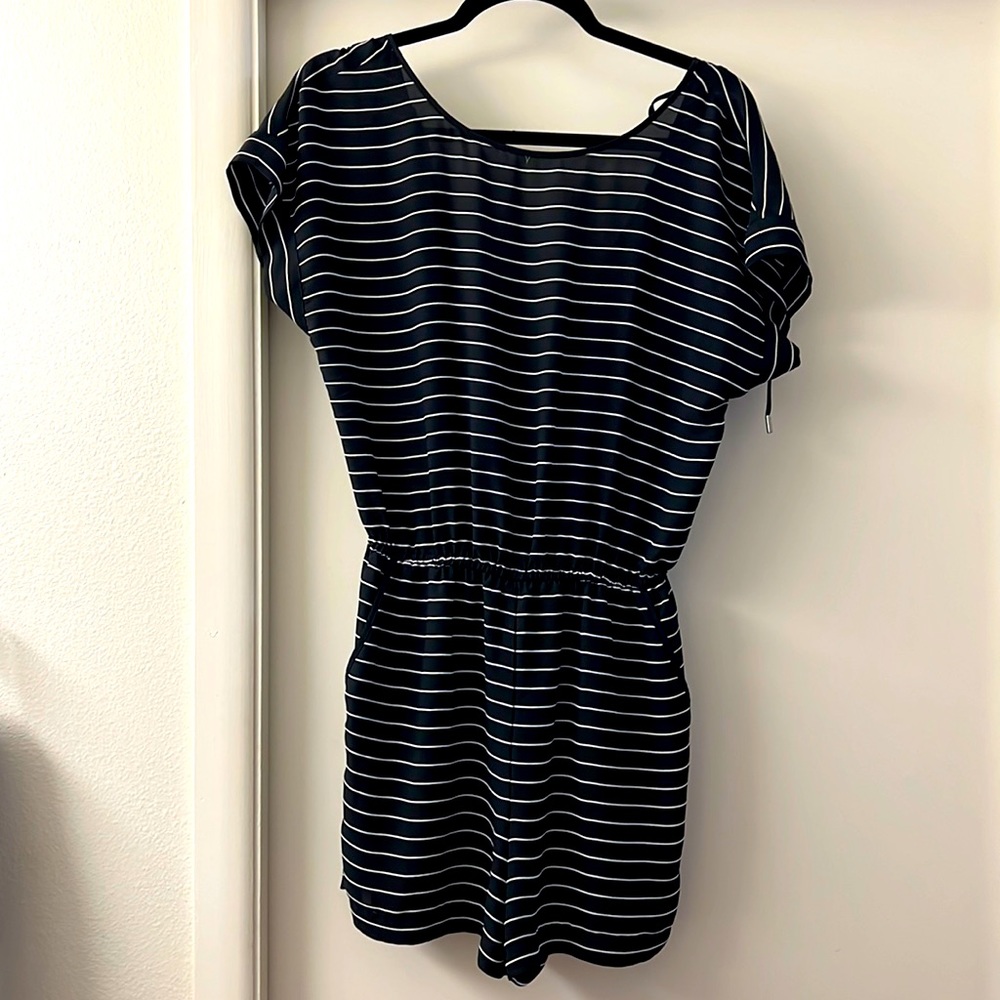 WHBM Dolman Romper with pockets!